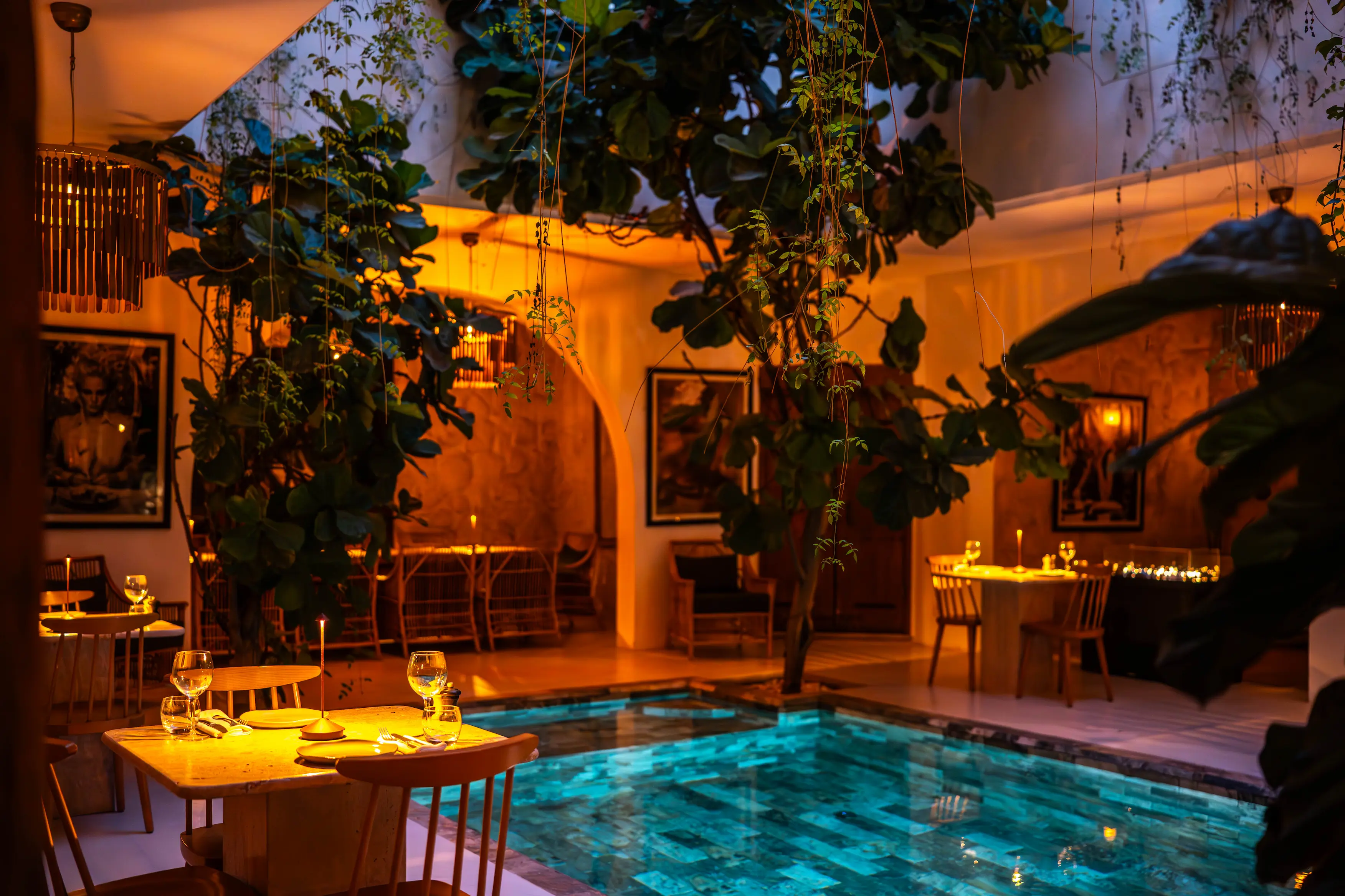 A wide-angle look inside a tranquil luxury riad Marrakech, offering a private oasis away from the busy Medina streets.