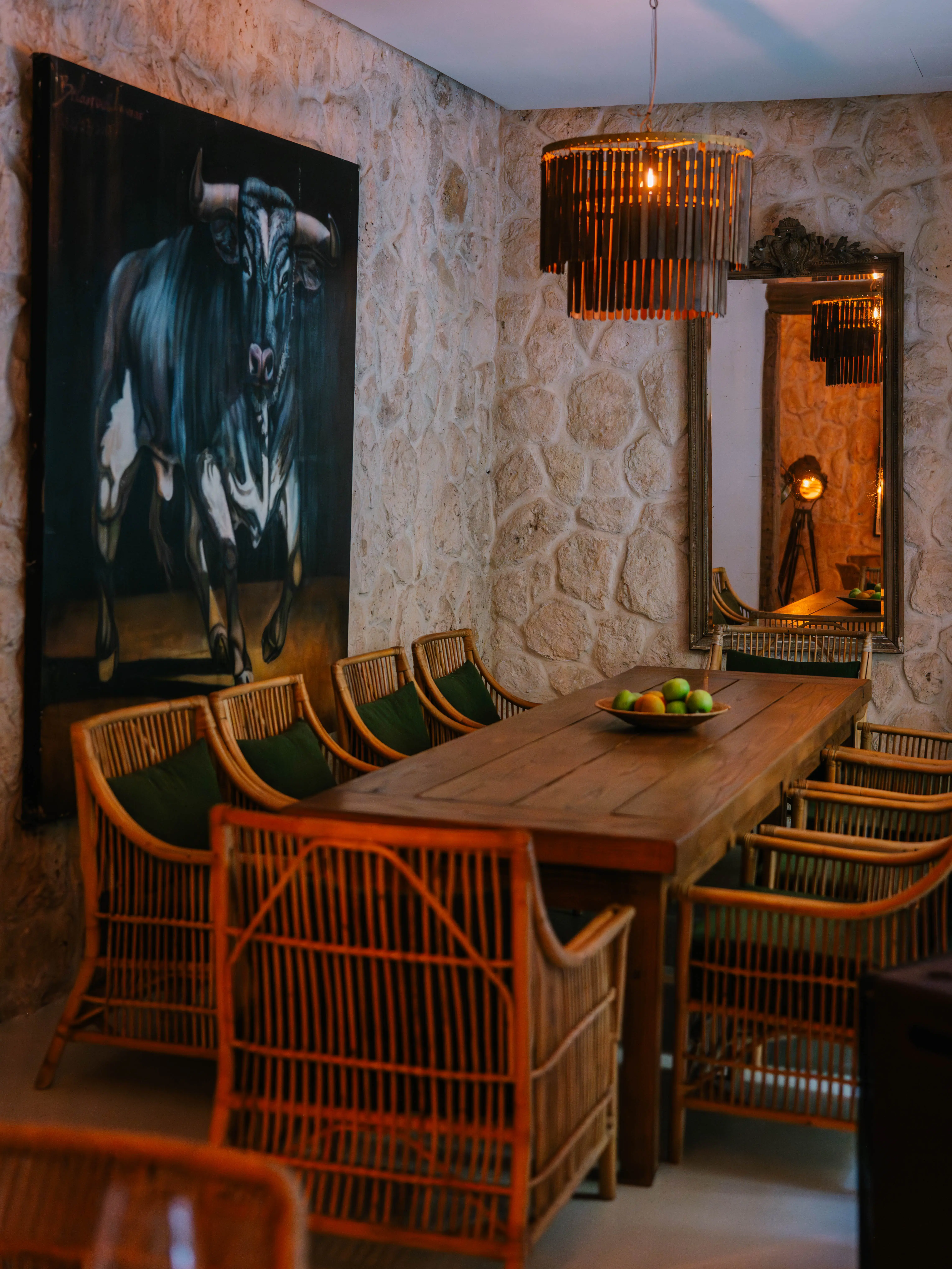Elegant dining setting at Pure House Marrakech, offering authentic Moroccan cuisine, mint tea, and premium hospitality in a quiet atmosphere. Elegant dining setting at Pure House Marrakech, offering authentic Moroccan cuisine, mint tea, and premium hospitality in a quiet atmosphere.